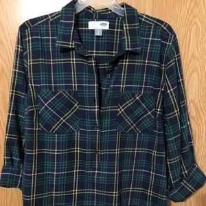 Women’s Old Navy half button plaid flannel